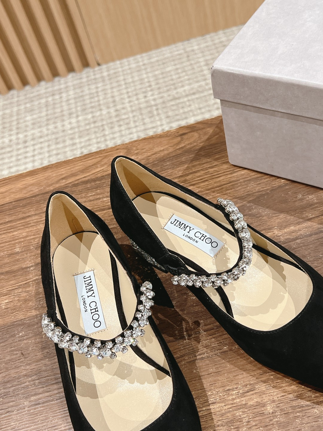 ua Ji*y Ch* bing pumps